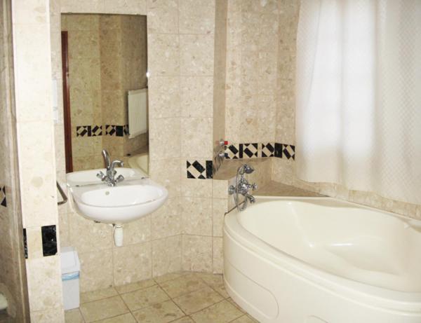 Nadix Panzio Bed and Breakfast Debrecen Exterior foto